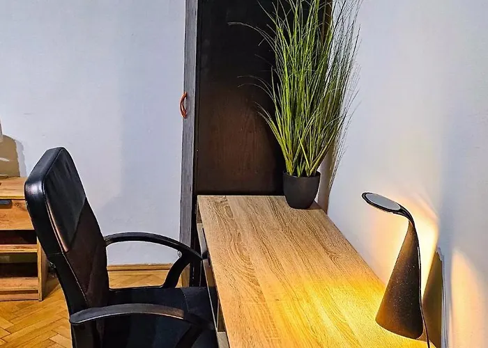 アパート Downtown National Theatre, Square *