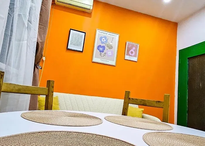 Apartament Downtown National Theatre, Square *