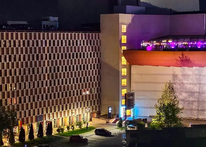 Downtown National Theatre, Square * Bucureşti