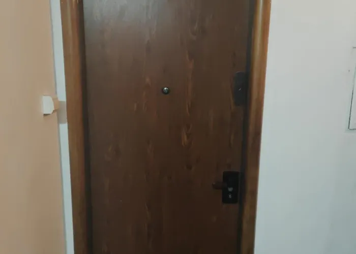 アパート Downtown National Theatre, Square *