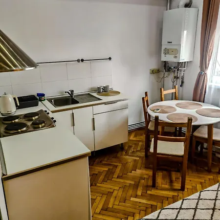 Downtown National Theatre, Square * Bukarest